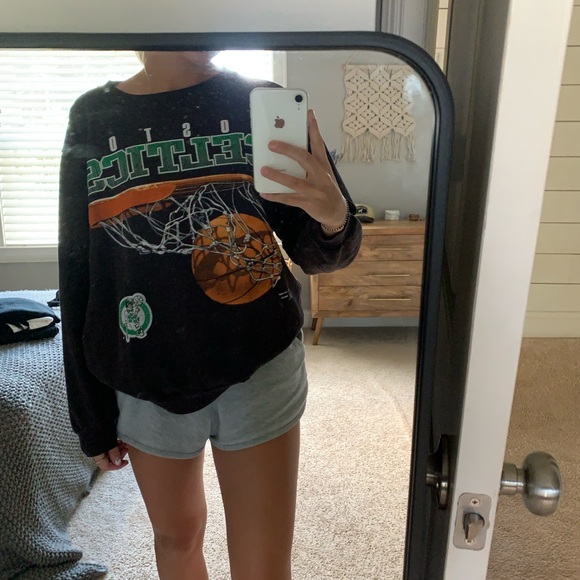 vintage celtics nba crewneck - Picture 1 of 3